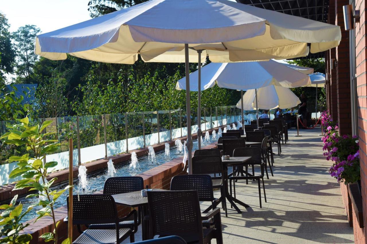 Hotel Greys Polonia Zasutowo Εξωτερικό φωτογραφία