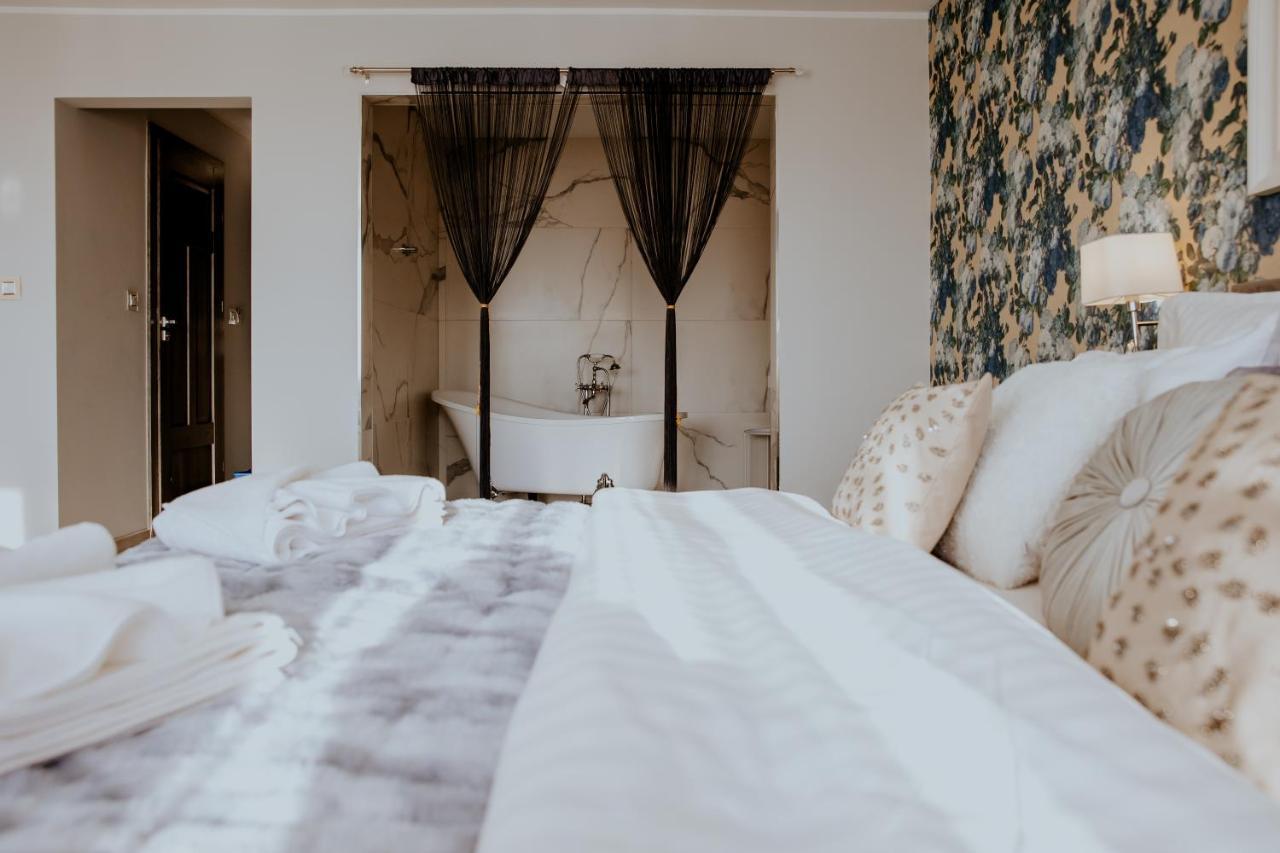 Hotel Greys Polonia Zasutowo Εξωτερικό φωτογραφία